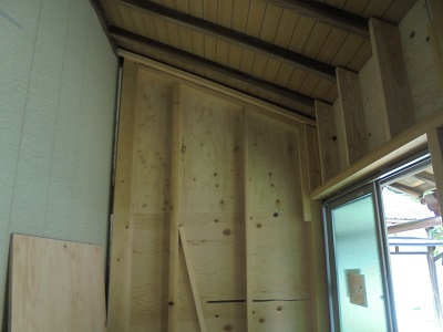 二重玄関 内側下地